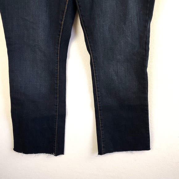Old Navy Jeans Womens 8 Flirt Bootcut Raw Hem Blue Mid Rise Stretch Pants - Picture 8 of 16